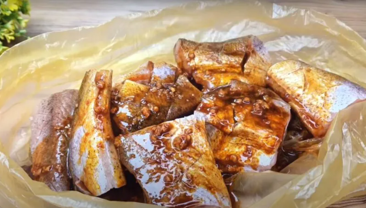 Найсмачніший рецепт риби: ви точно її більше ніколи не смажитимете!